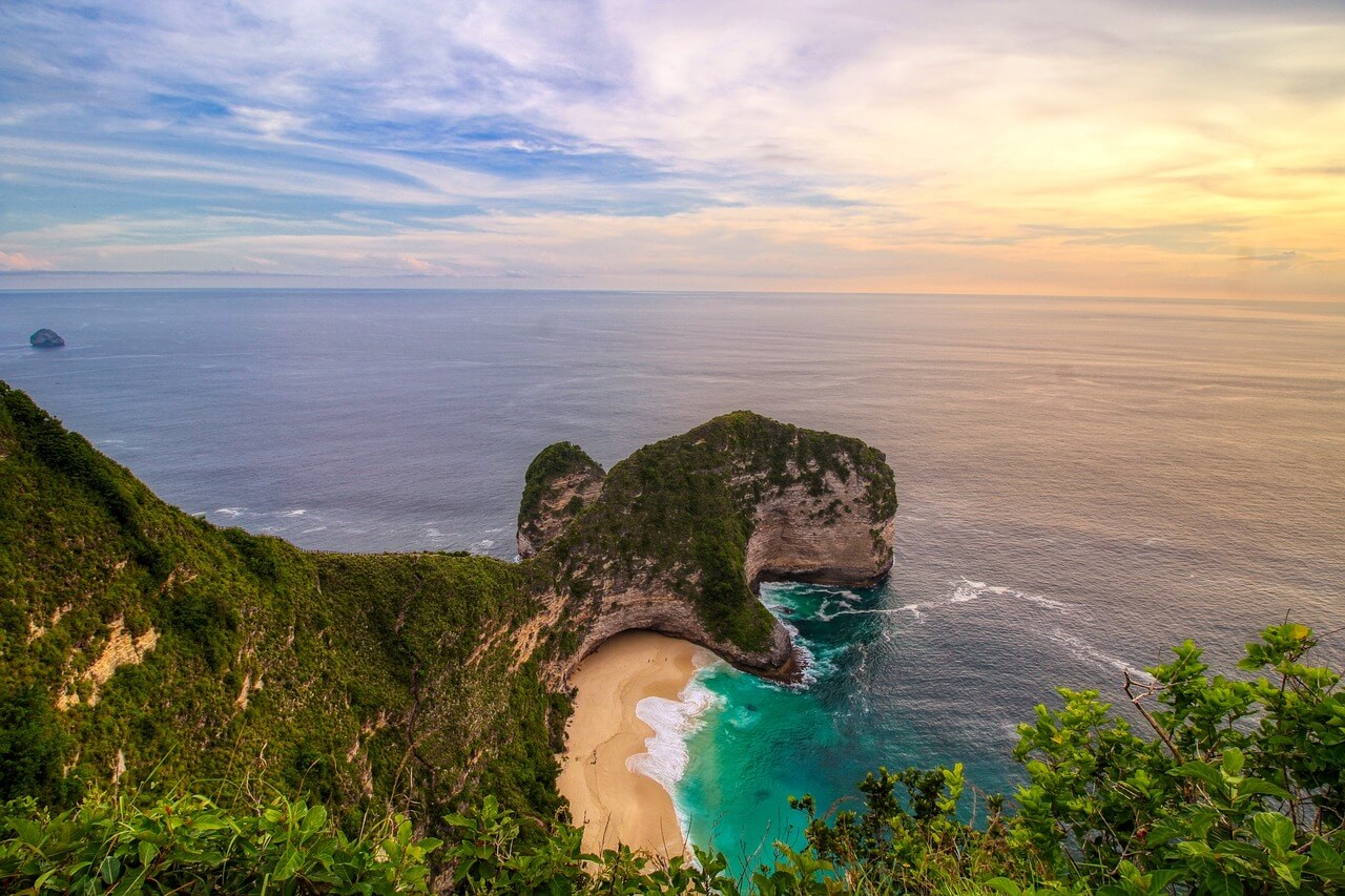 Indonesia Kelingking Beach