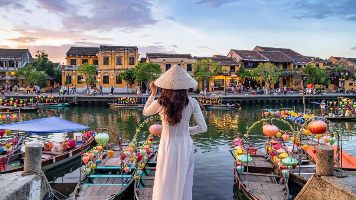 Vietnam Ancient Town Of Hoi an