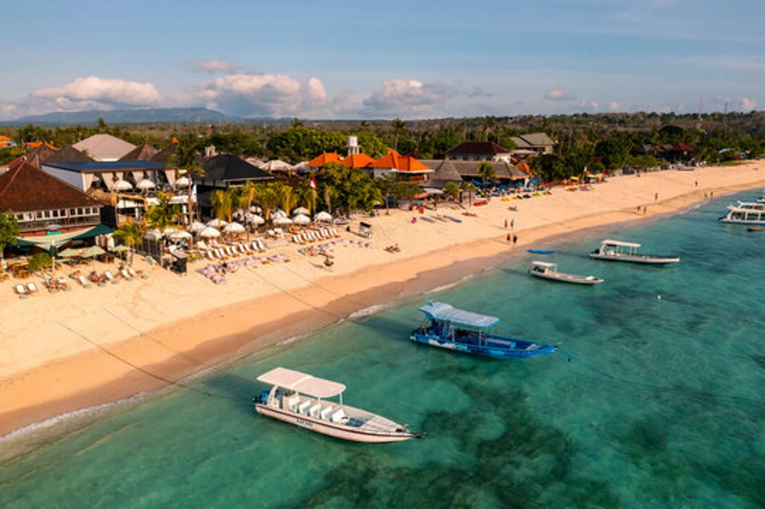 Jungut Batu Beach